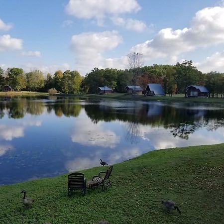 Serenity Springs - Michigan City 호텔 Springfield 외부 사진