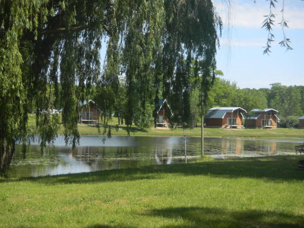 Serenity Springs - Michigan City 호텔 Springfield 외부 사진