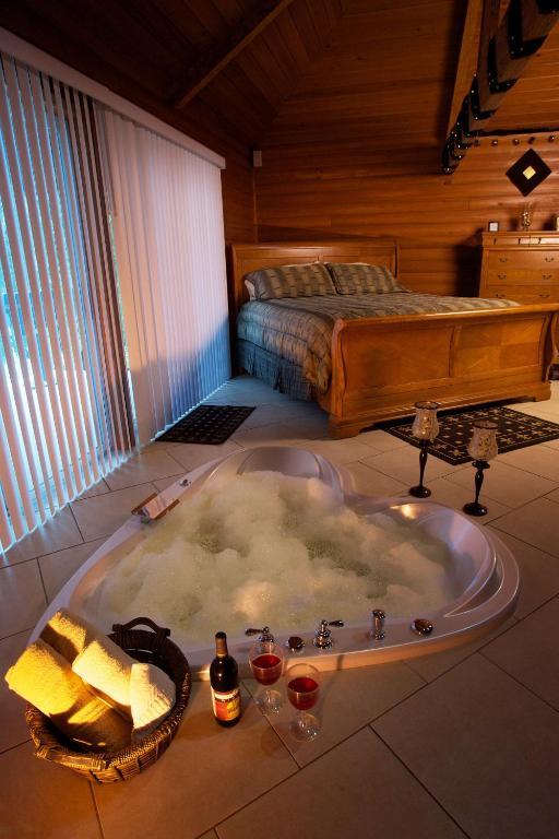 Serenity Springs - Michigan City 호텔 Springfield 객실 사진