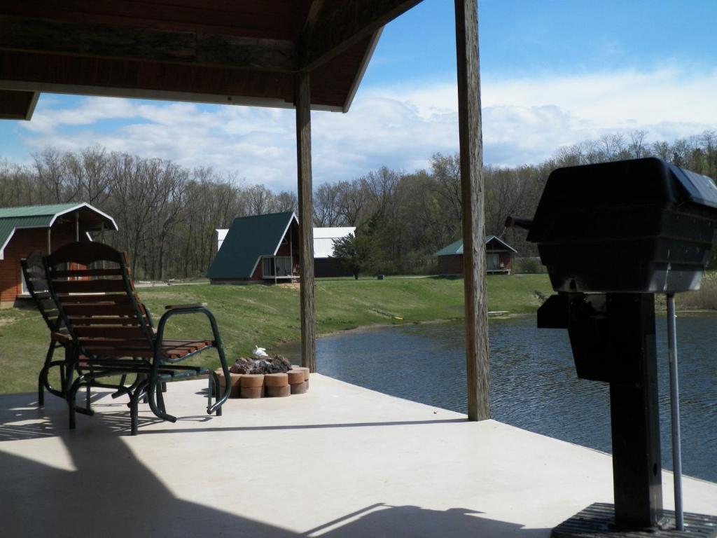 Serenity Springs - Michigan City 호텔 Springfield 객실 사진