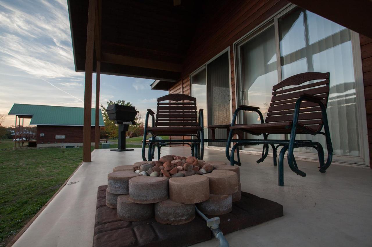 Serenity Springs - Michigan City 호텔 Springfield 외부 사진
